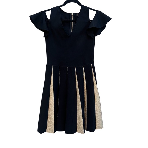 Ted Baker Wytney Black & Gold Cold Shoulder Skater Dress Size 3 - Picture 3 of 16